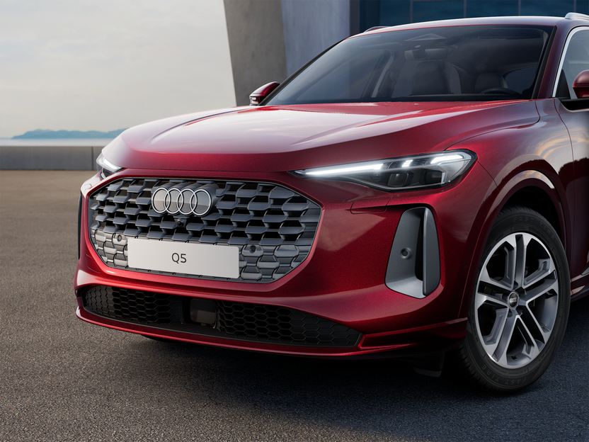 Imaginea unui Q5 40 TFSI quattro