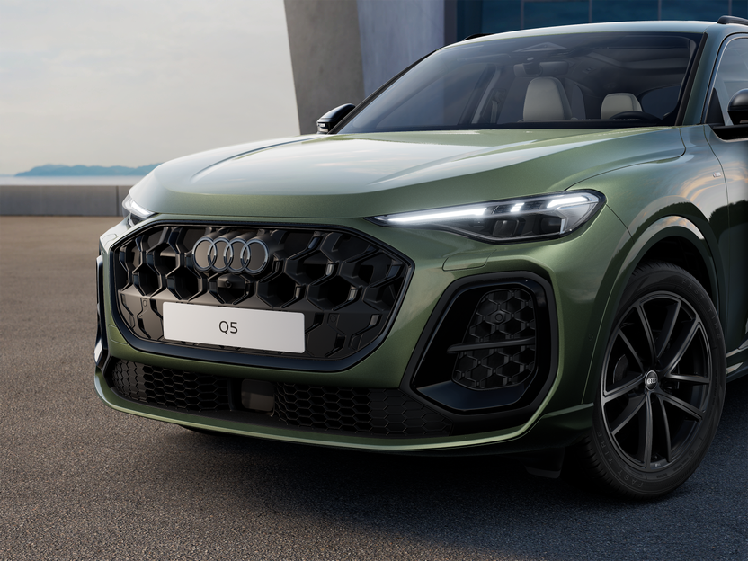 Imaginea unui Q5 40 TFSI quattro