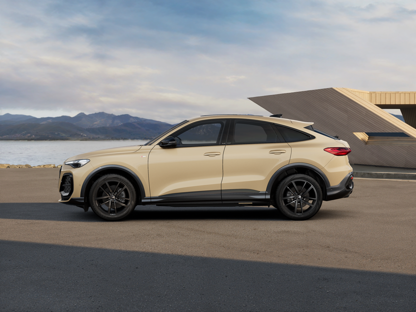 Imaginea unui Q5 Sportback 40 TFSI quattro