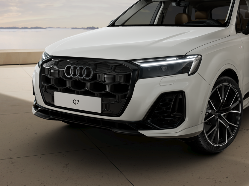 Imaginea unui Q7 S line 55 TFSI e quattro 290kW