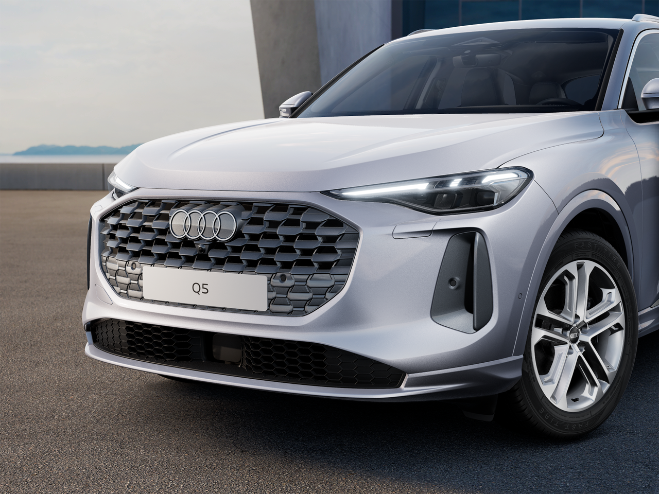 Imaginea unui Q5 40 TFSI quattro