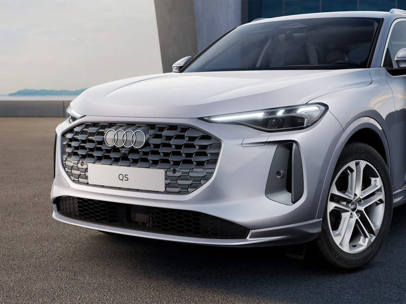 Imaginea unui Q5 40 TFSI quattro