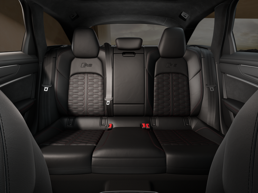 Imaginea unui RS6 Avant performance quattro