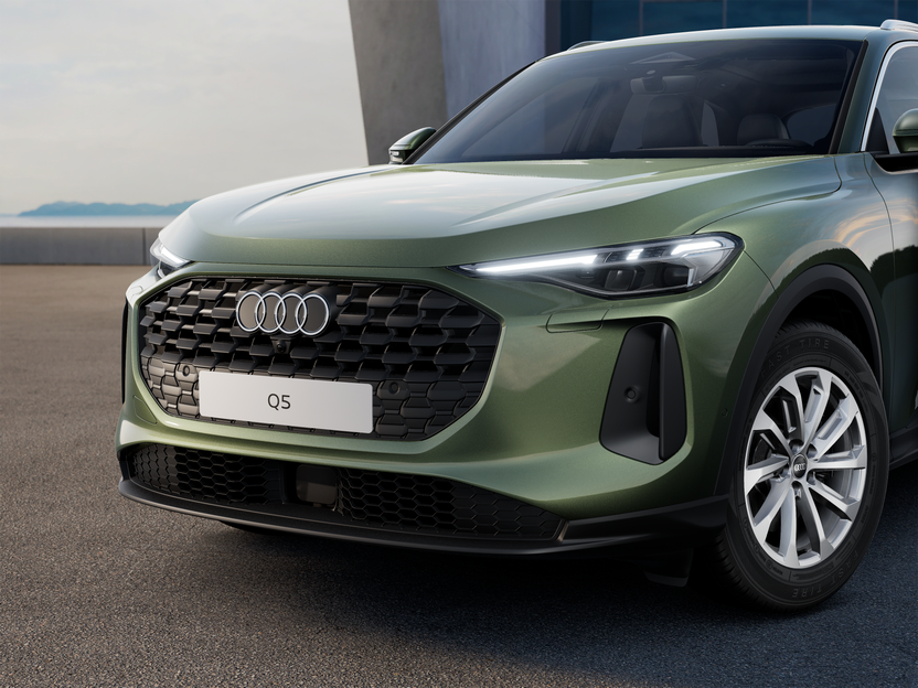 Imaginea unui Q5 40 TFSI quattro