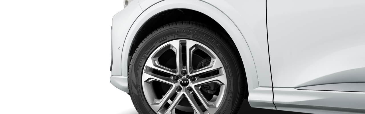 Imaginea unui Q5 40 TFSI quattro