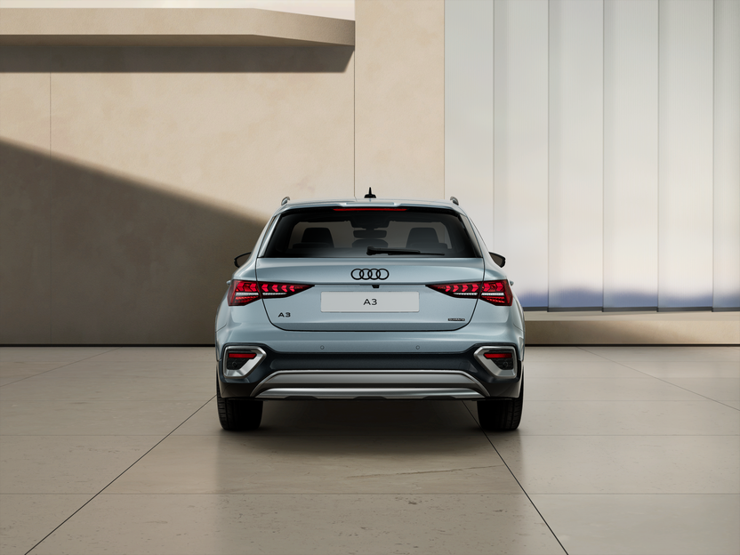 Imaginea unui A3 Allstreet 40 TFSI quattro