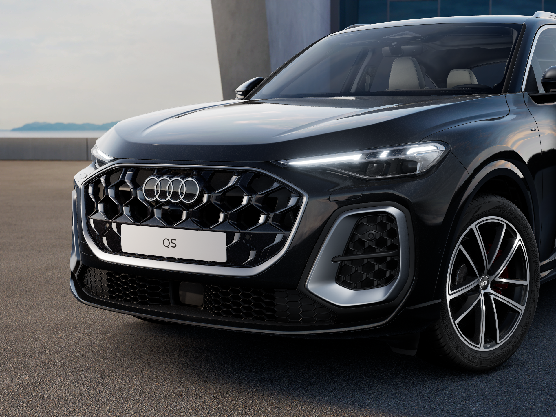 Imaginea unui Q5 Sportback 50 e-hybrid quattro 220kW