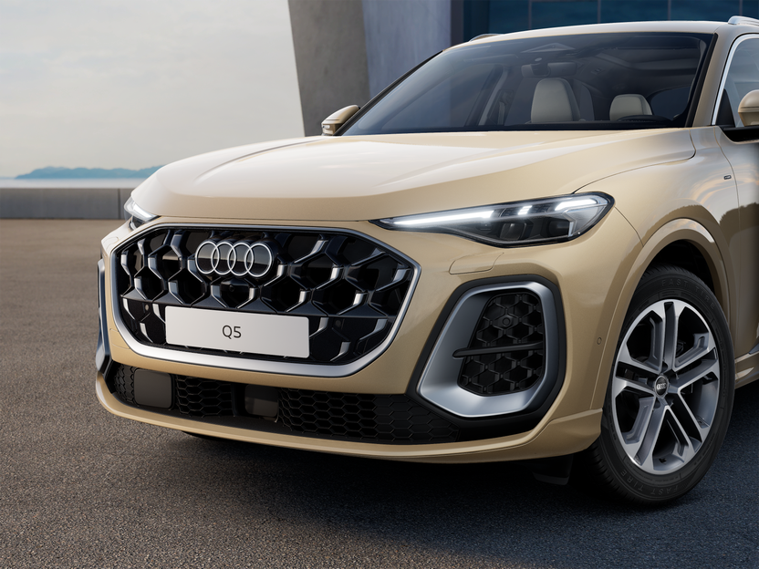 Imaginea unui Q5 50 e-hybrid quattro 220kW