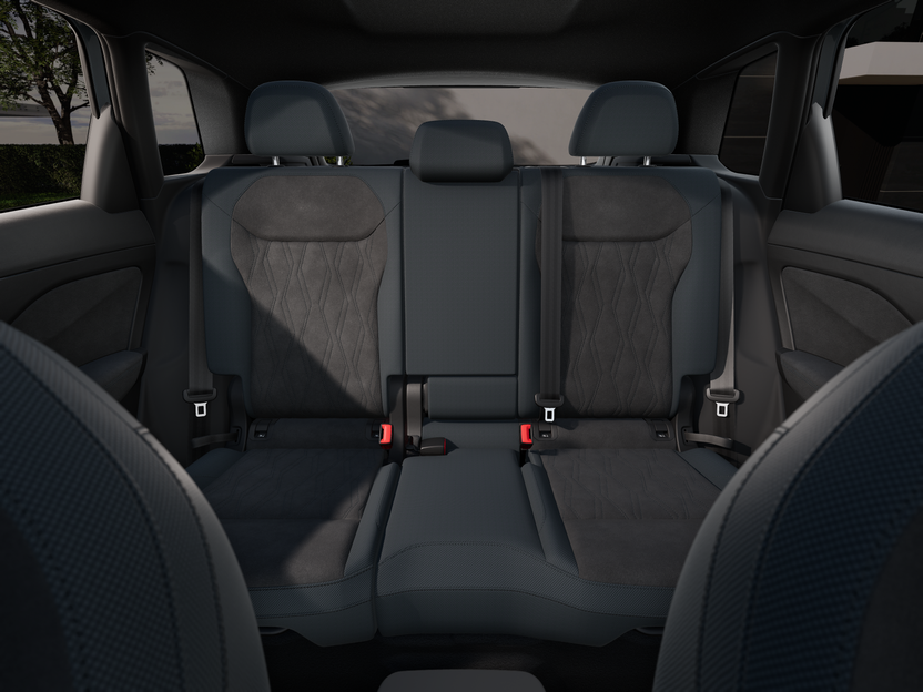 Imaginea unui Q3 40 TFSI quattro