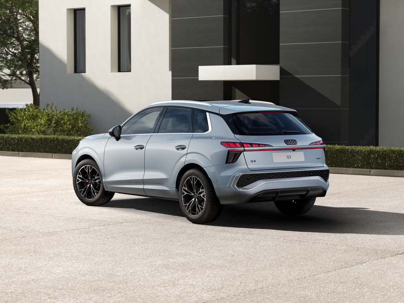 Imaginea unui Q3 40 TFSI quattro