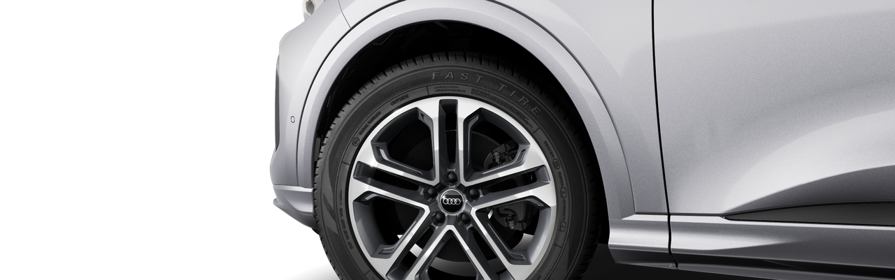 Imaginea unui Q5 40 TFSI quattro