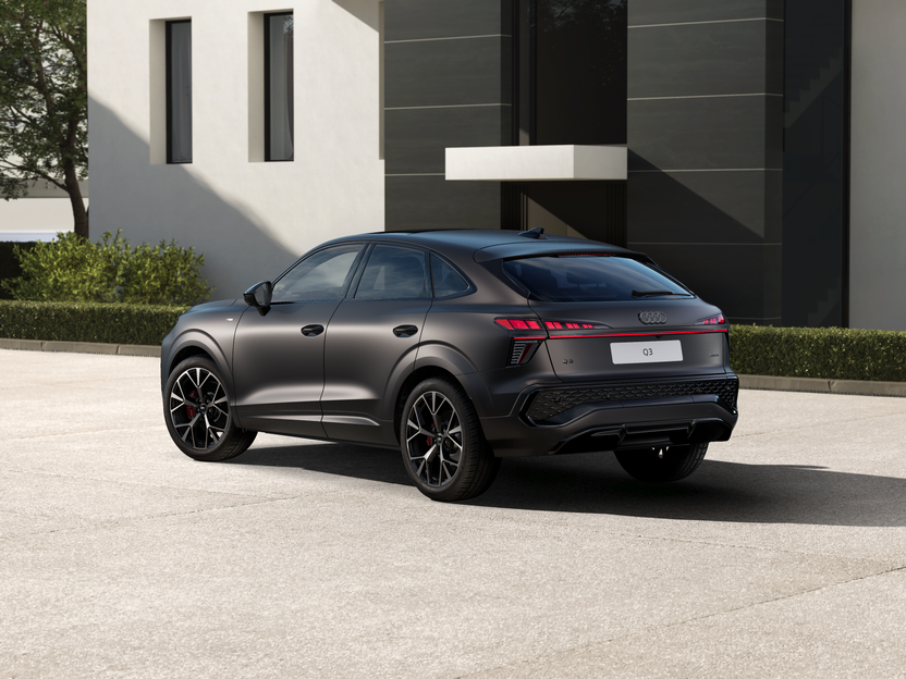 Imaginea unui Q3 Sportback 45 TFSI quattro