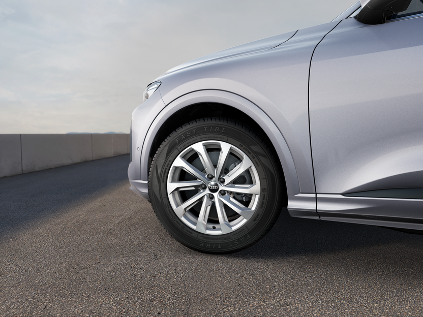 Imaginea unui Q5 Sportback 40 TDI quattro