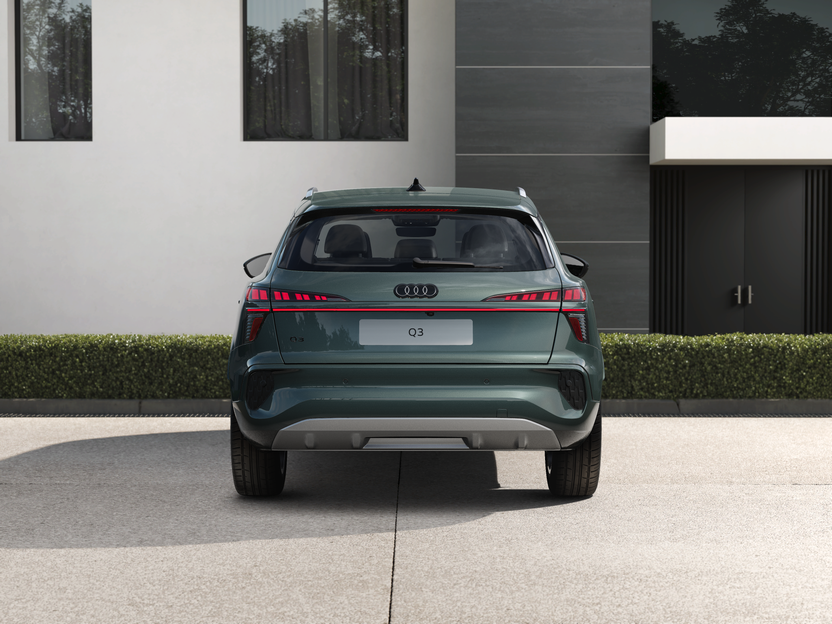 Imaginea unui Q3 35 TFSI