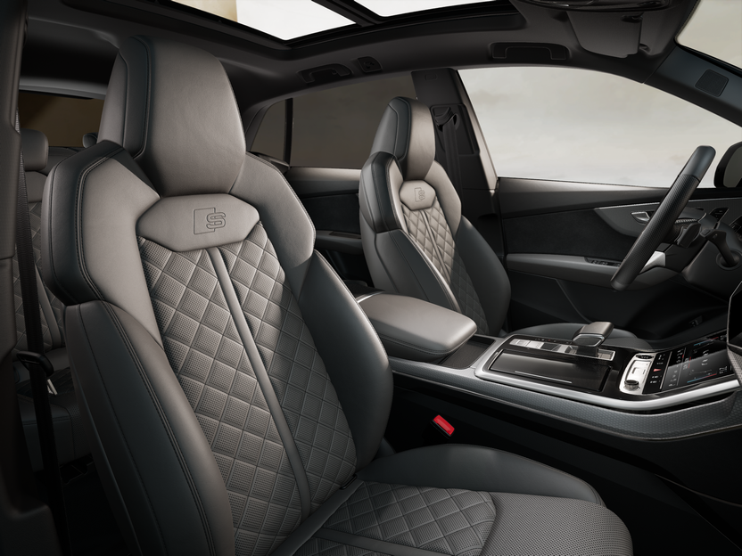 Imaginea unui Q8 PI 55 TFSI e quattro 290kW