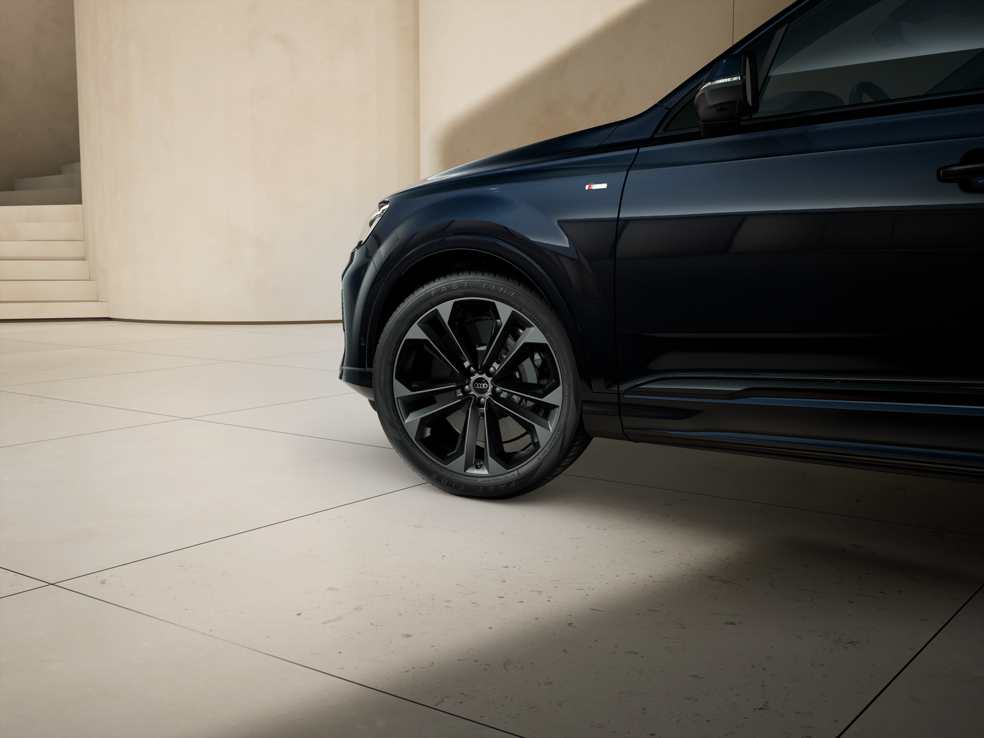 Imaginea unui Q7 S line 55 TFSI e quattro 290kW