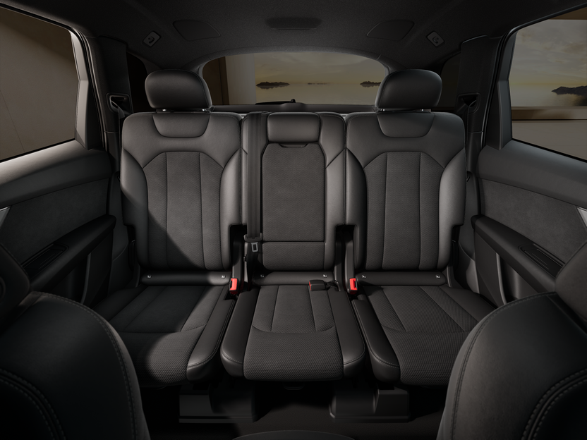 Imaginea unui Q7 PI S line 55 TFSI quattro