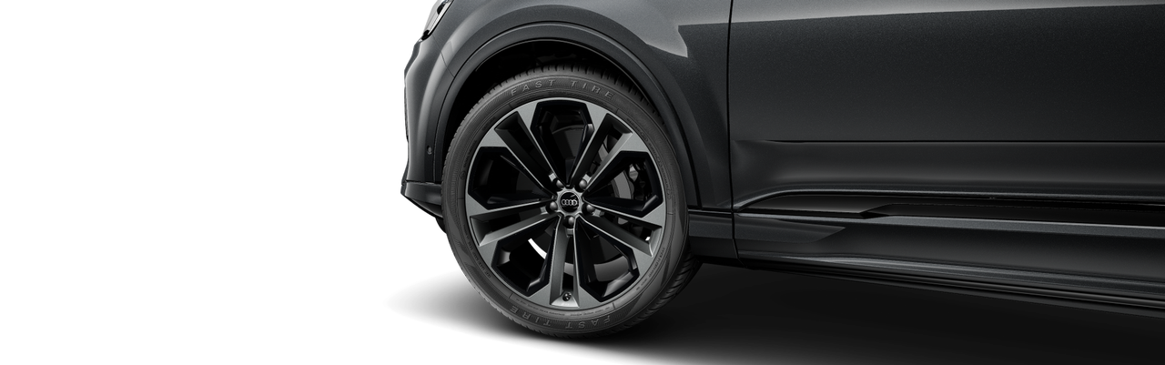 Imaginea unui Q7 PI S line 55 TFSI quattro