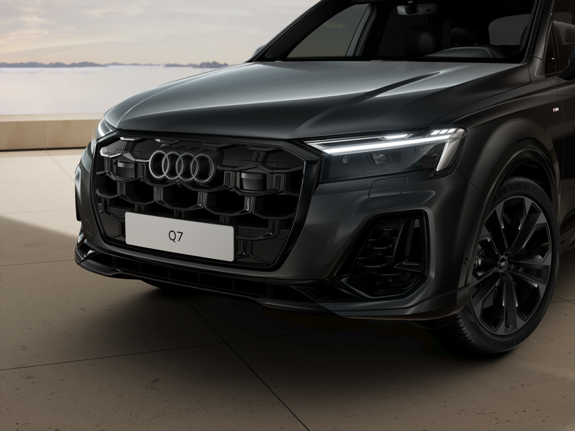 Imaginea unui Q7 S line 55 TFSI e quattro 290kW