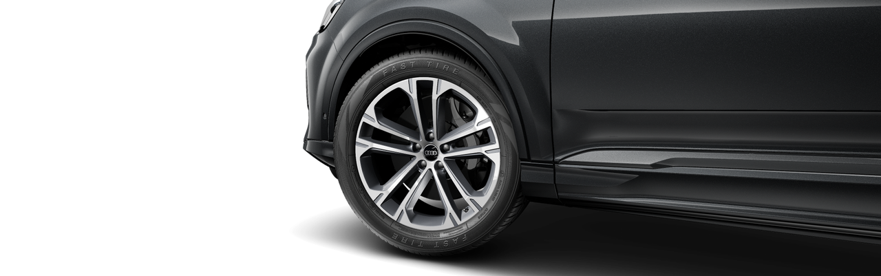 Imaginea unui Q7 PI S line 55 TFSI quattro