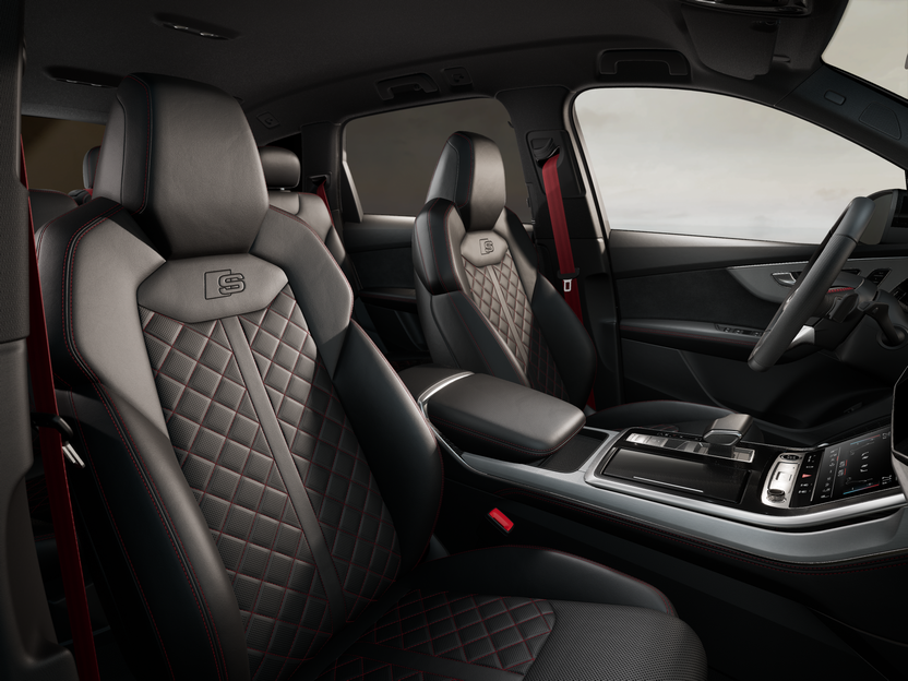 Imaginea unui Q7 PI S line 50 TDI quattro