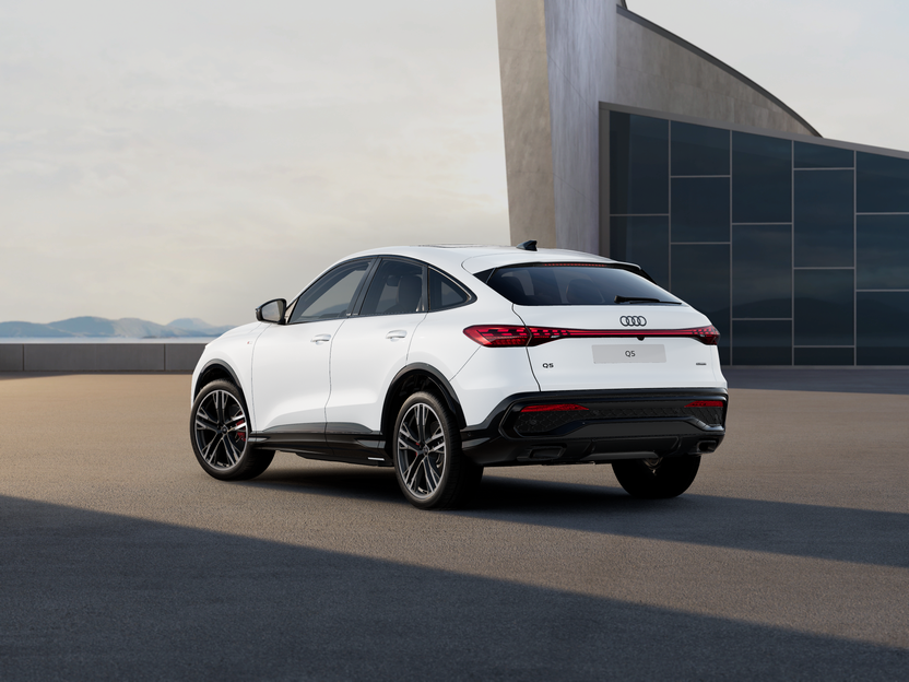 Imaginea unui Q5 Sportback 40 TFSI quattro