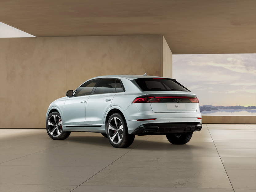 Imaginea unui Q8 PI 55 TFSI quattro