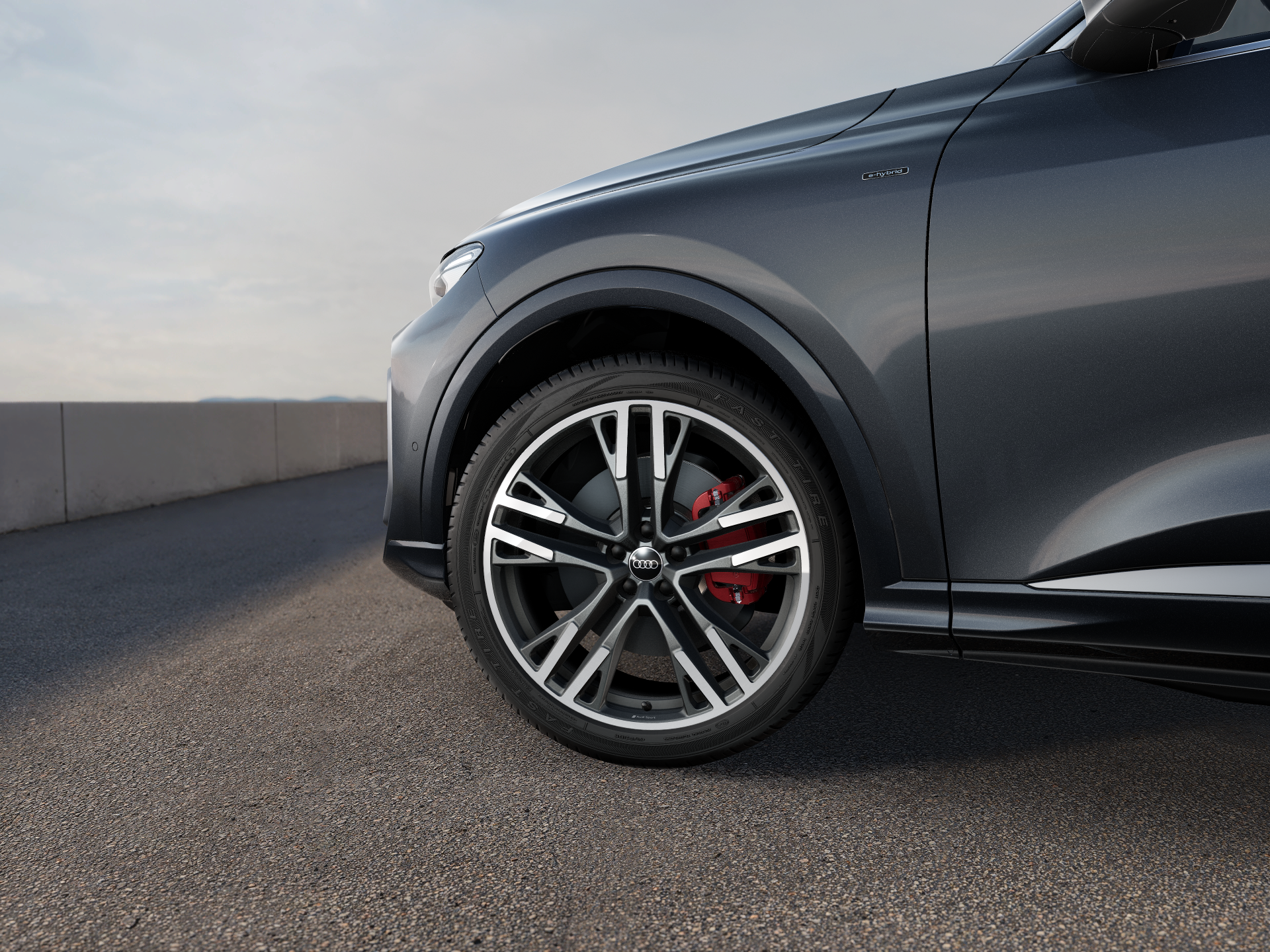 Imaginea unui Q5 Sportback 50 e-hybrid quattro 220kW