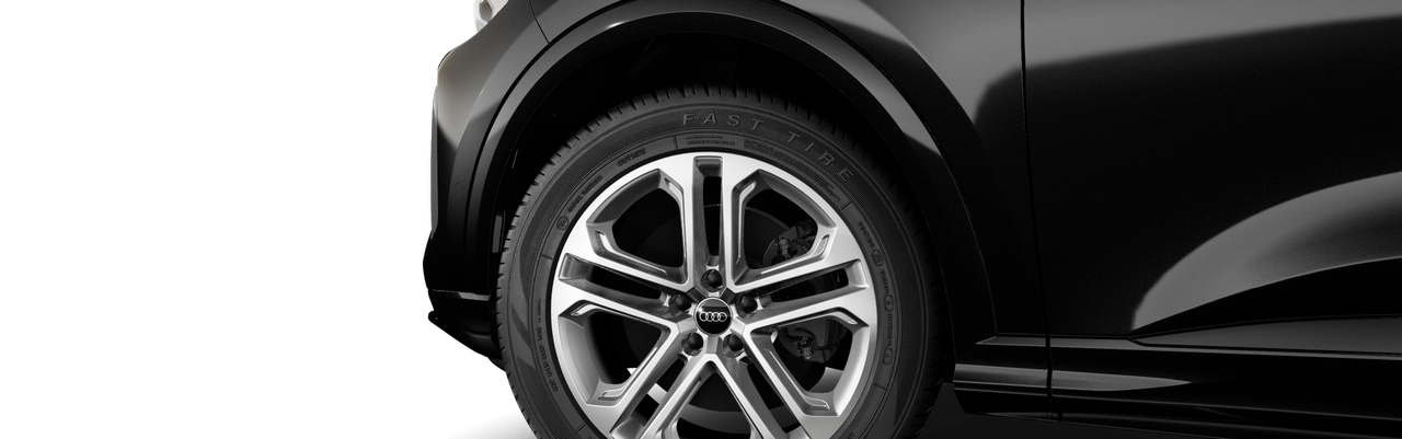 Imaginea unui Q5 40 TFSI quattro