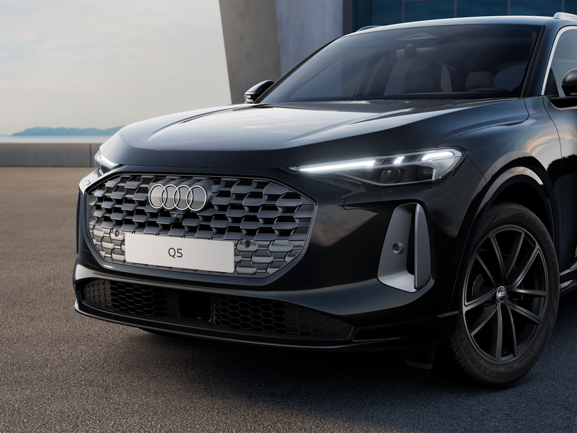 Imaginea unui Q5 40 TDI quattro