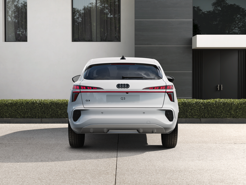 Imaginea unui Q3 Sportback 35 TFSI