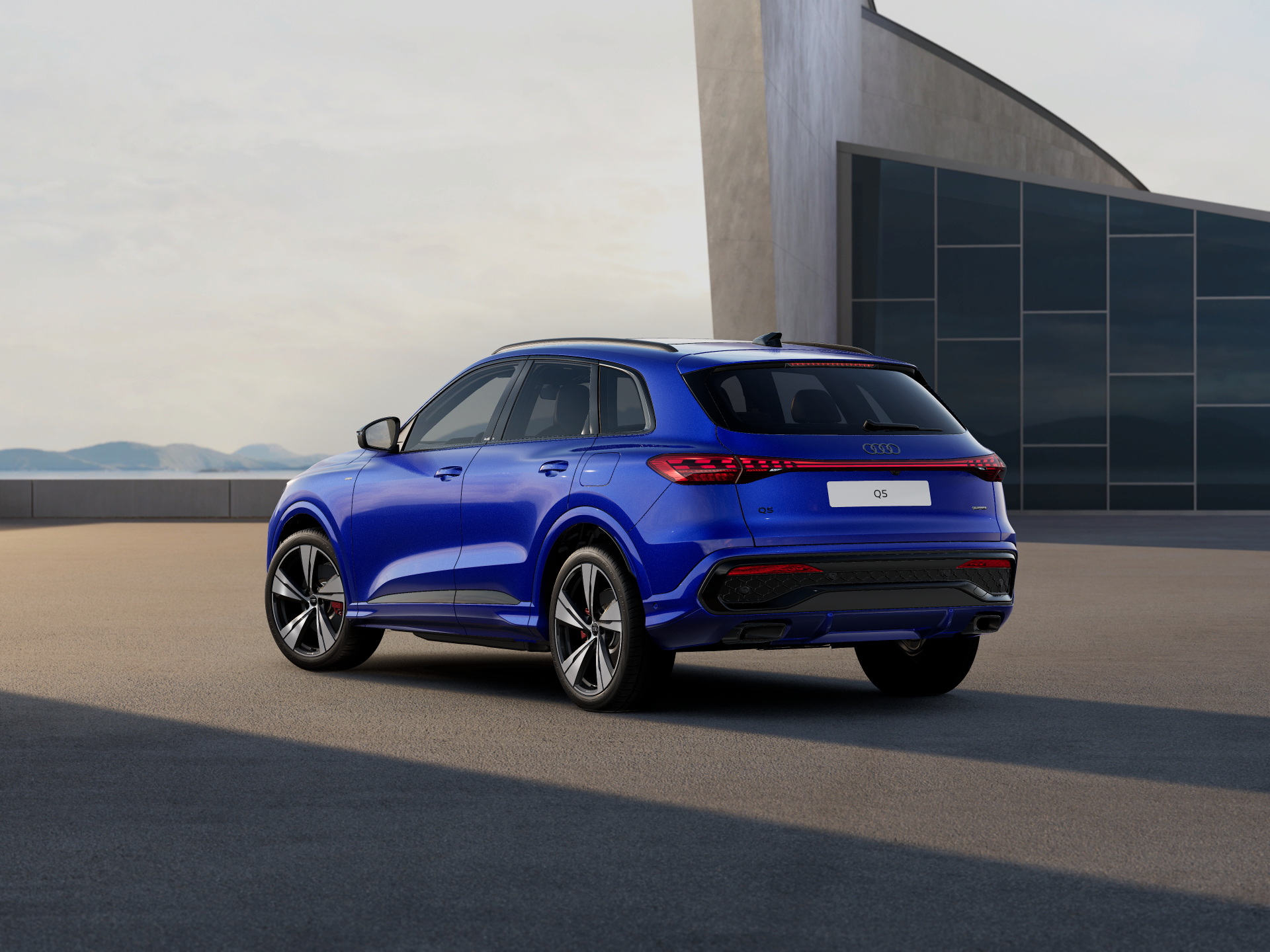 Imaginea unui Q5 50 e-hybrid quattro 220kW