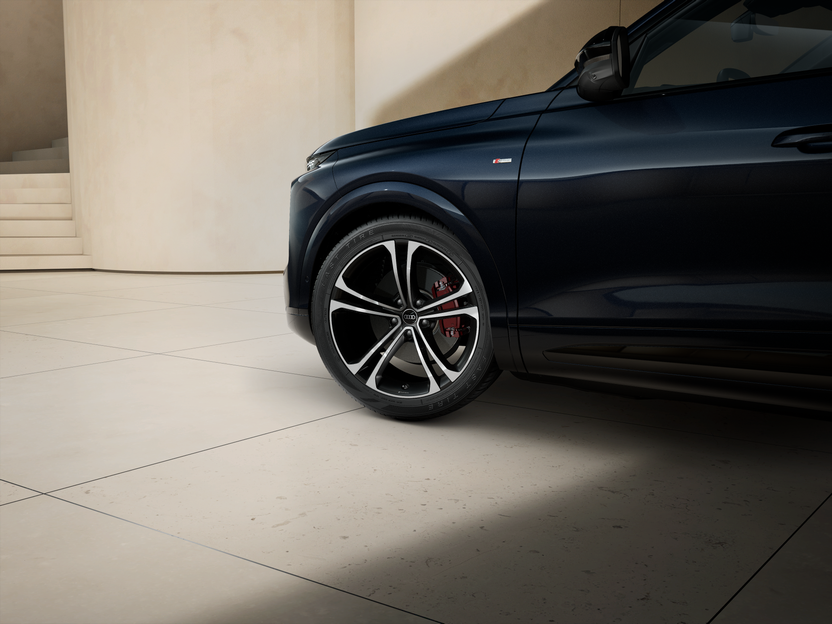 Imaginea unui Q7 TDI quattro 220kW