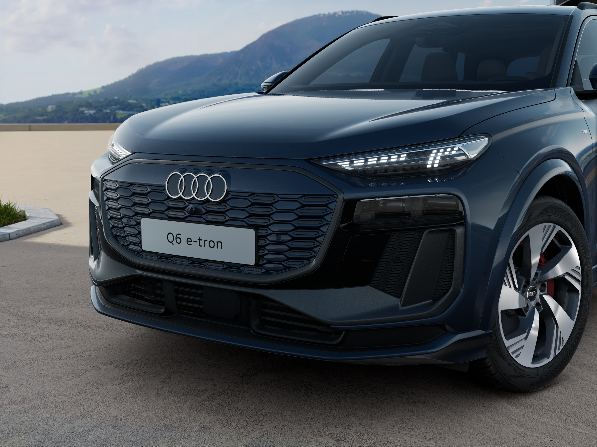 Imaginea unui Q6 e-tron quattro