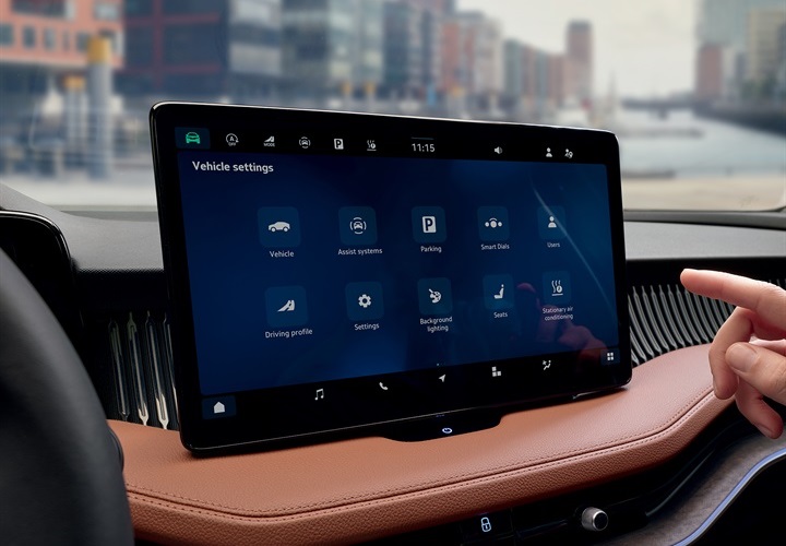 Pachet Infotainment 13" PLUS