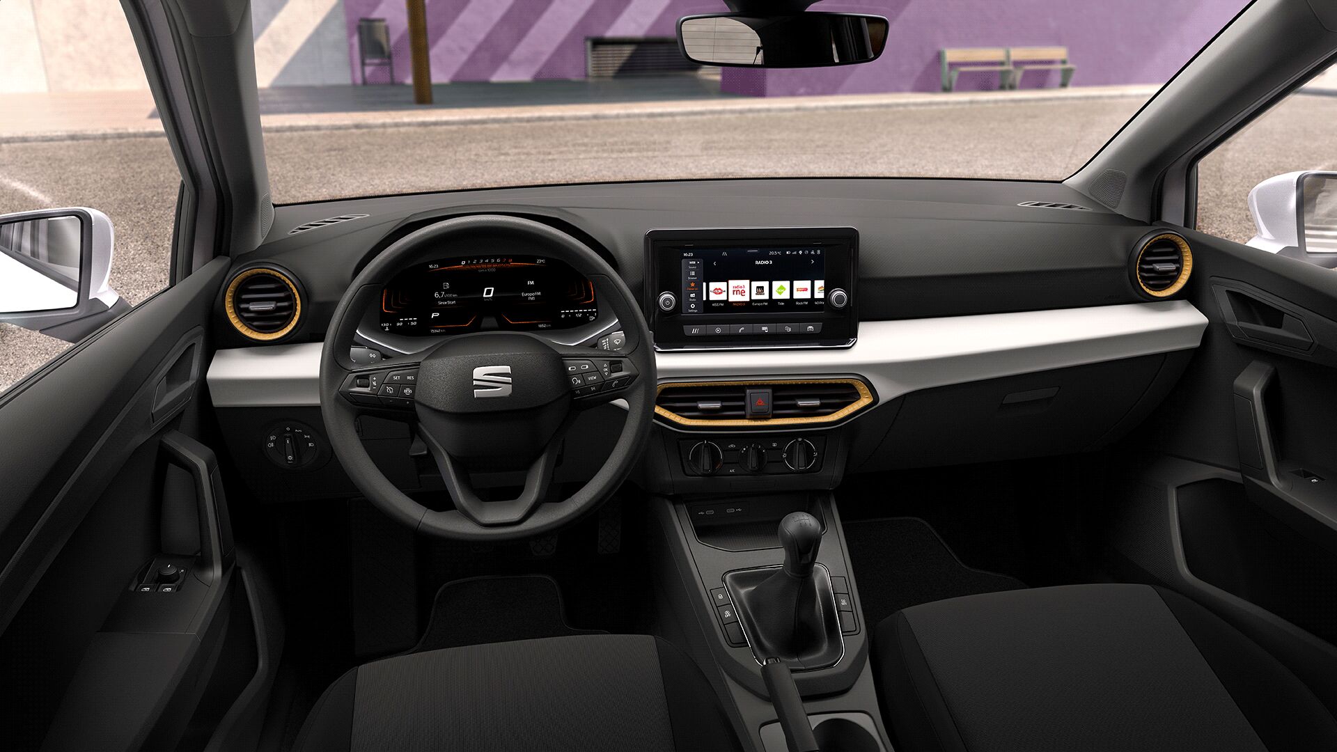 Imaginea unui Arona Reference 1.0 TSI