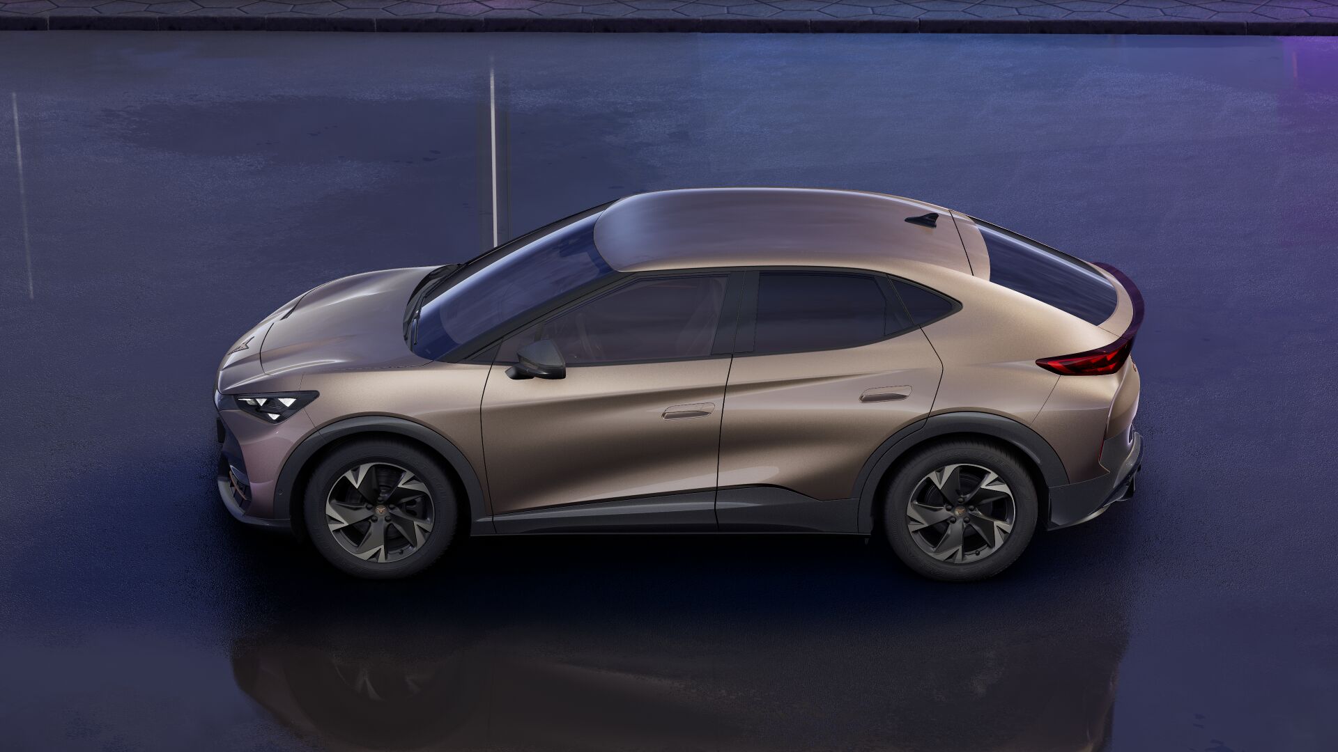 Imaginea unui CUPRA Tavascan ENDURANCE 77 kWh