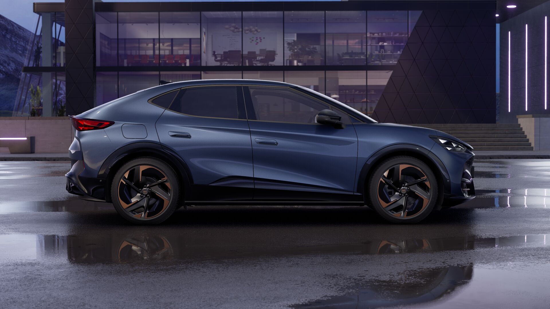 Imaginea unui CUPRA Tavascan ENDURANCE 77 kWh
