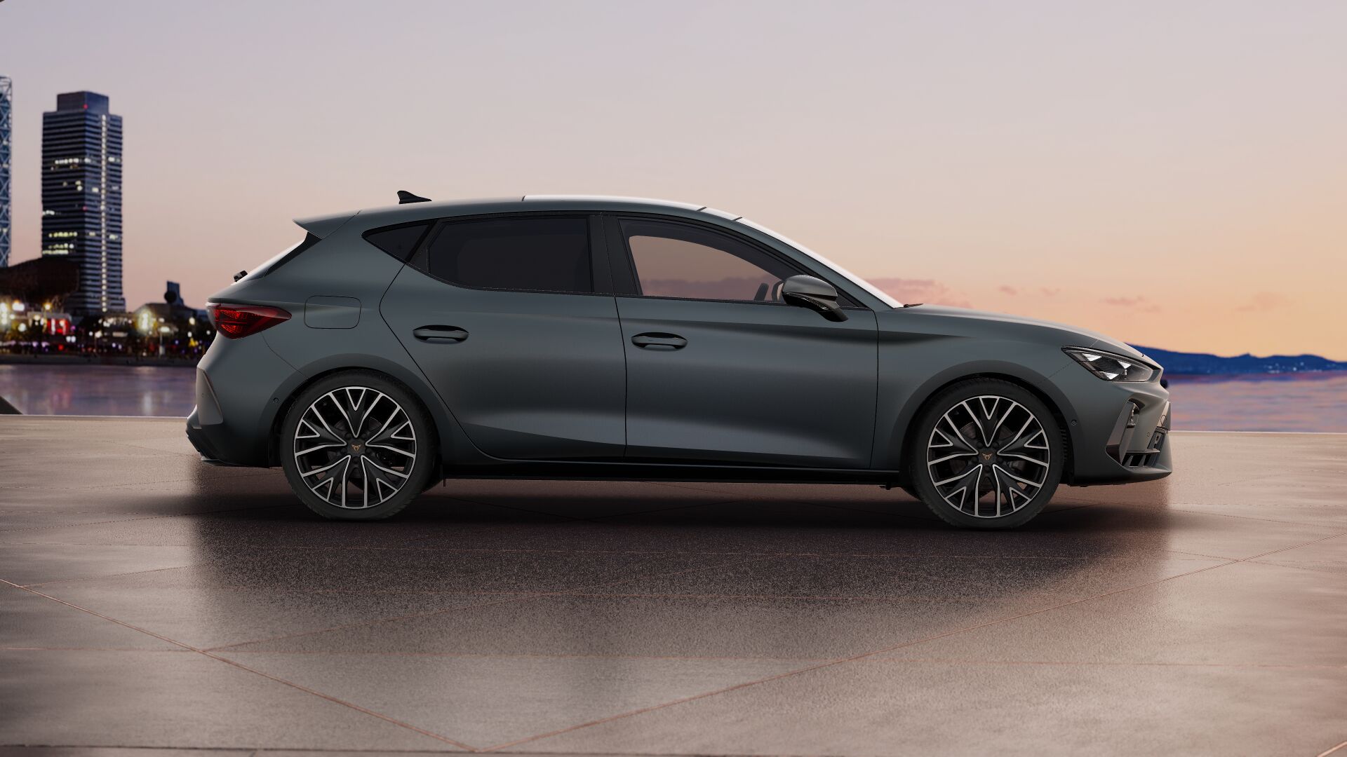 Imaginea unui Noul CUPRA Leon 1.5 eTSI DSG7 mild hy