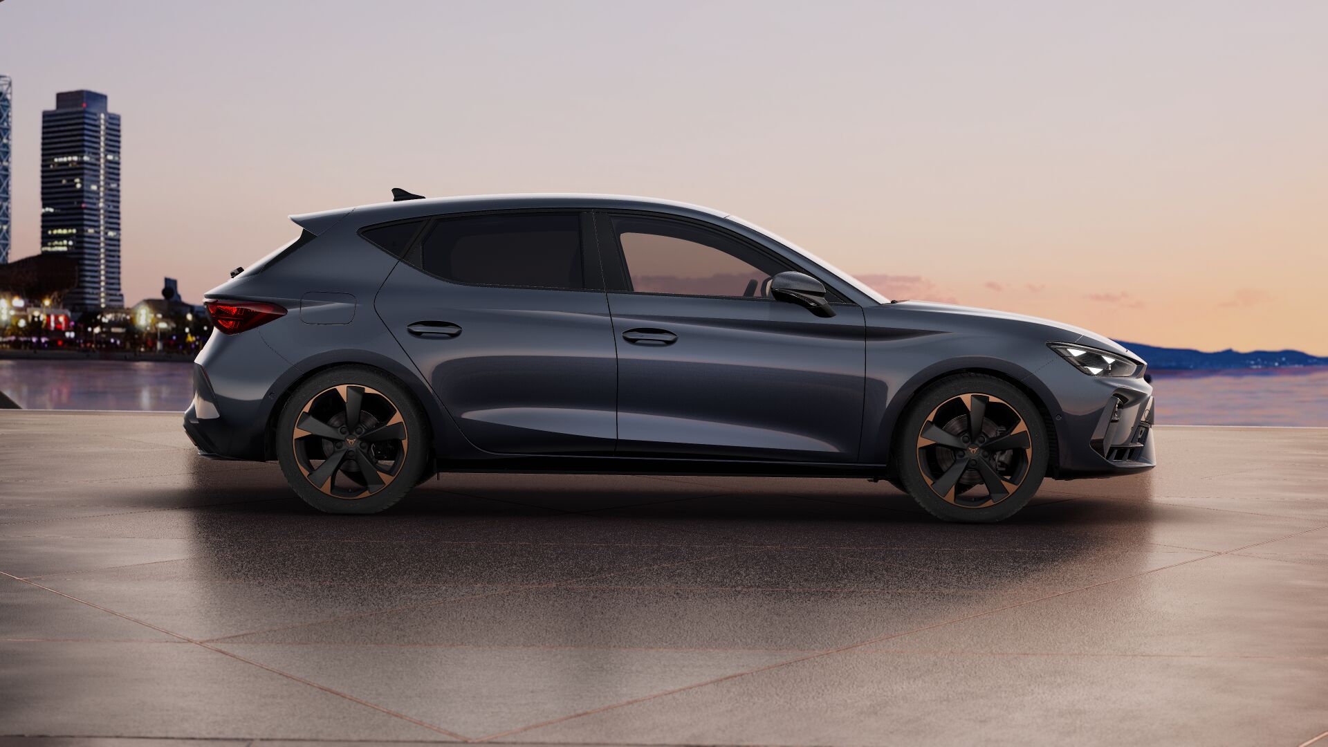 Imaginea unui CUPRA Leon 1.5 e-HYBRID DSG