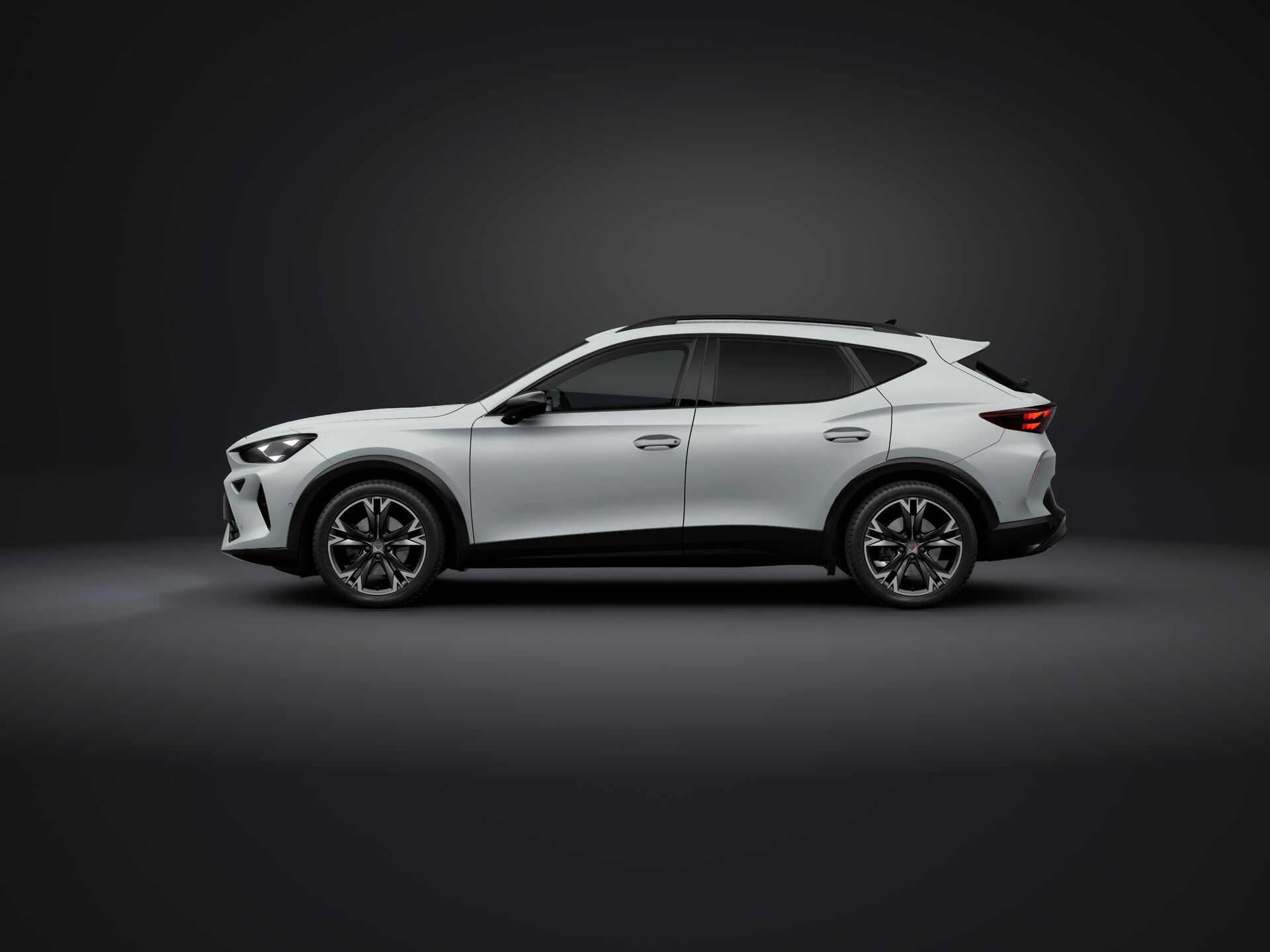 Imaginea unui CUPRA Formentor 1.5 eTSI DSG7 mildh