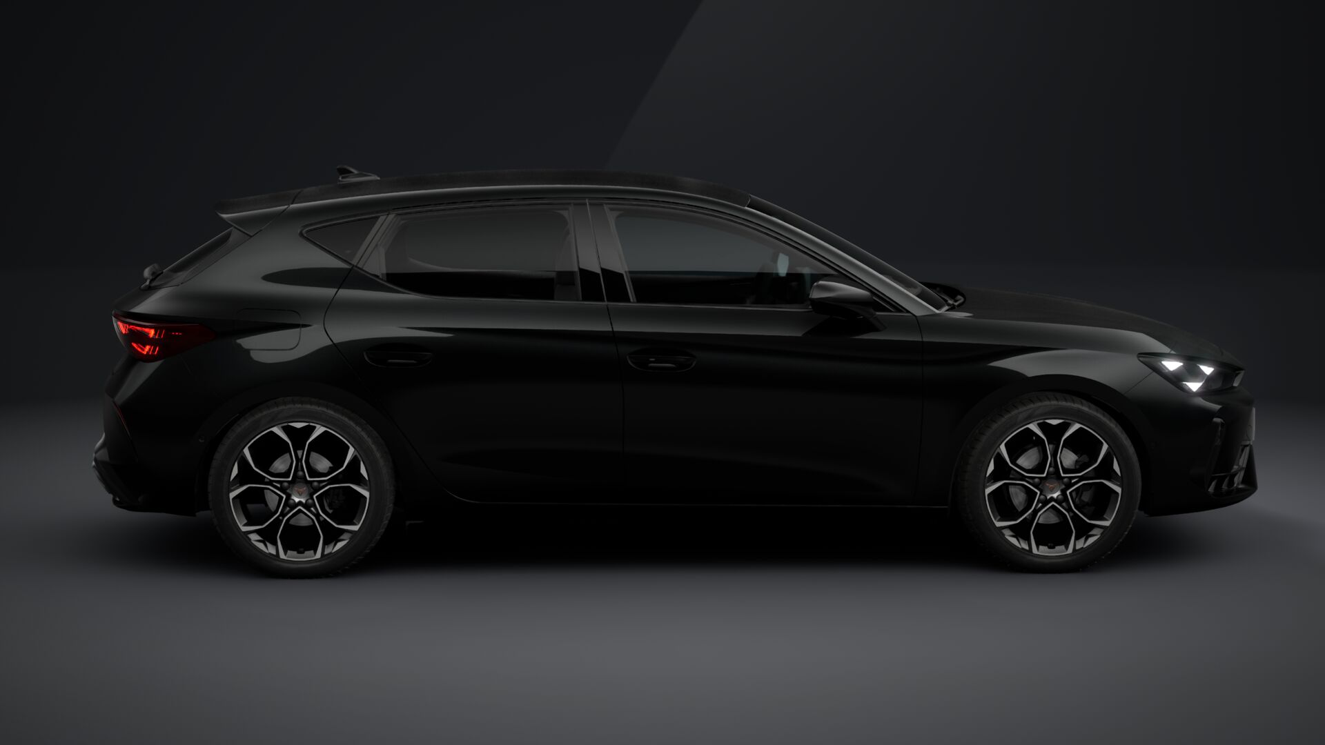 Imaginea unui CUPRA Leon 1.5 eTSI DSG7 mild hy
