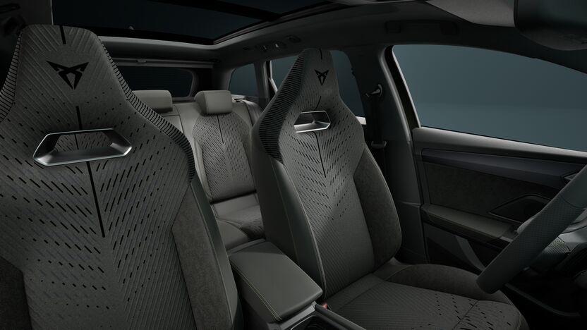 Imaginea unui CUPRA LeonSP Tribe Ed.1.5 eTSI DSG7 mhev