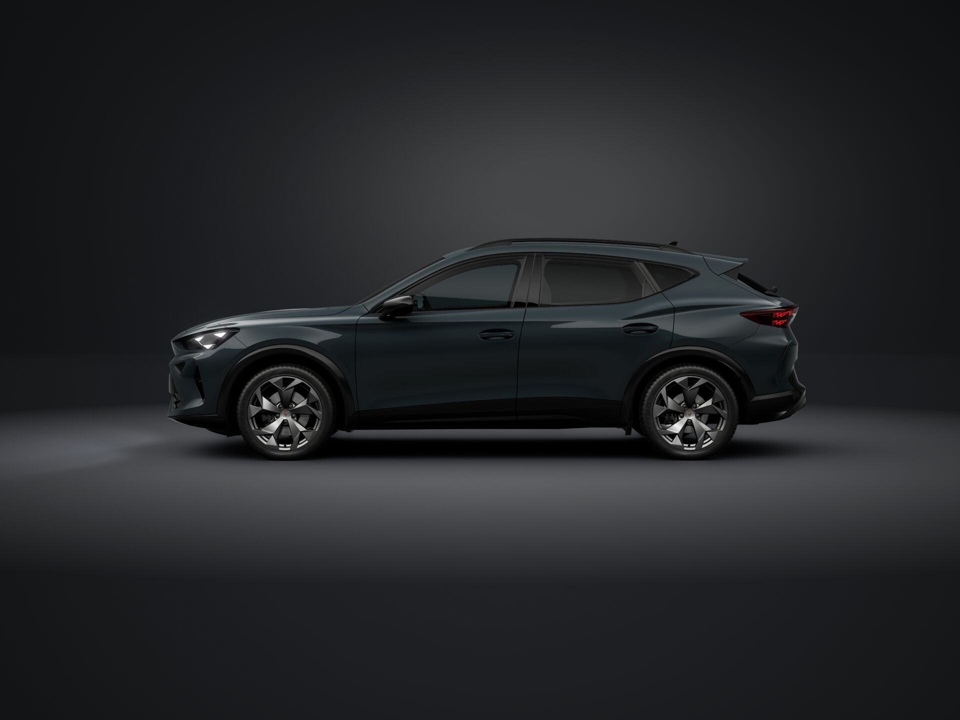 Imaginea unui CUPRA Formentor 1.5 eTSI DSG7 mildh