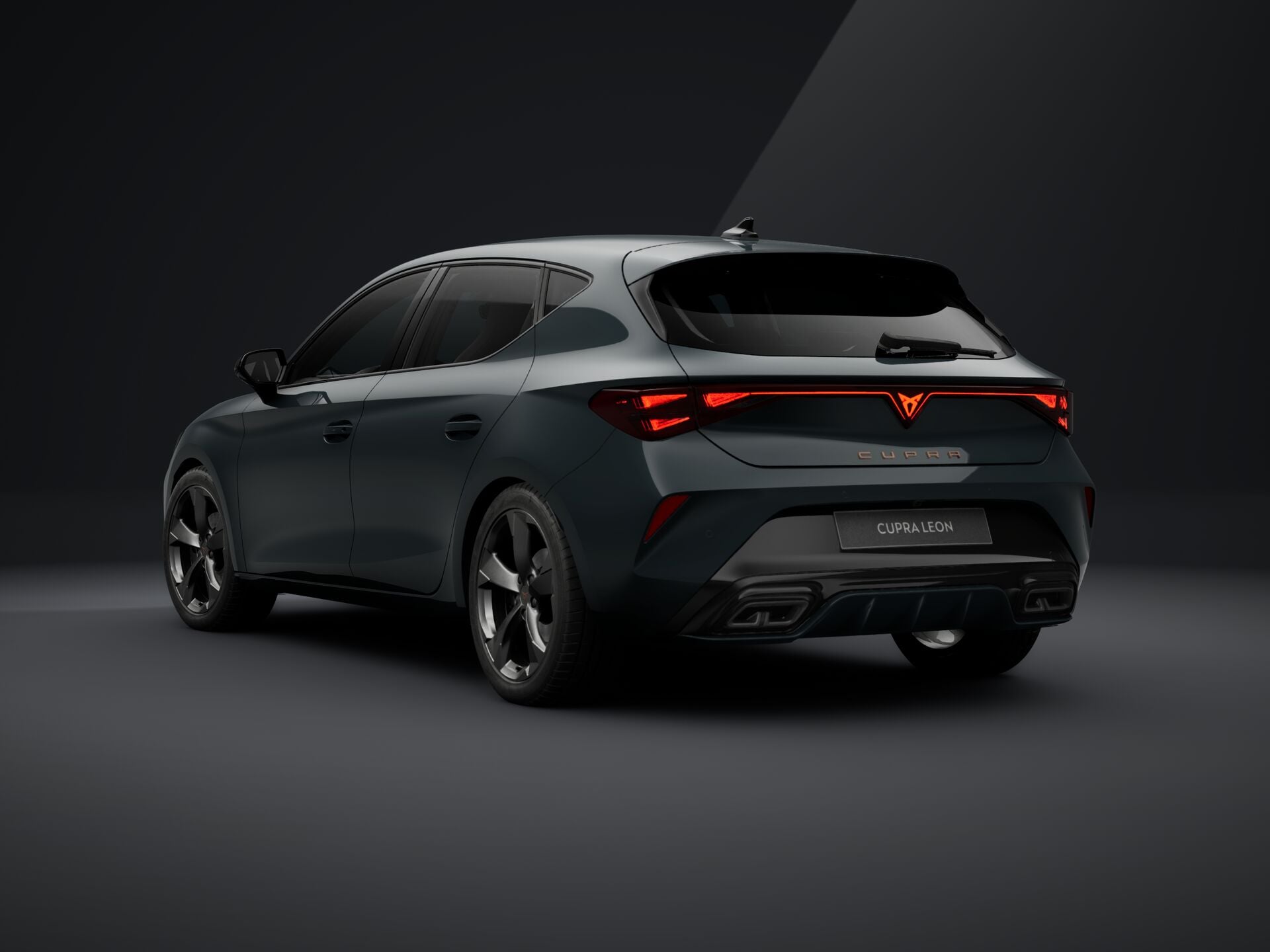 Imaginea unui CUPRA Leon 2.0 TDI DSG7