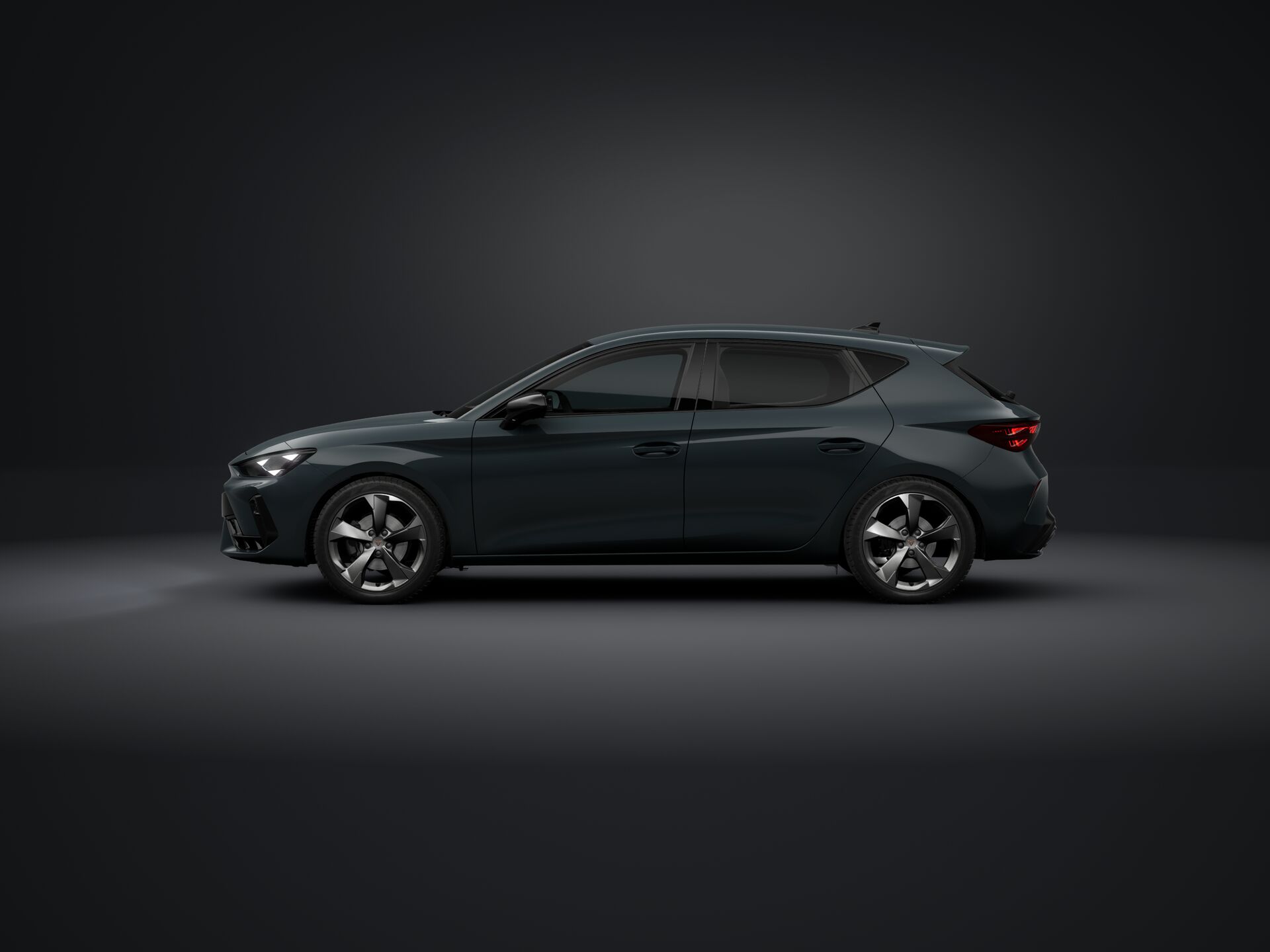 Imaginea unui CUPRA Leon 2.0 TDI DSG7