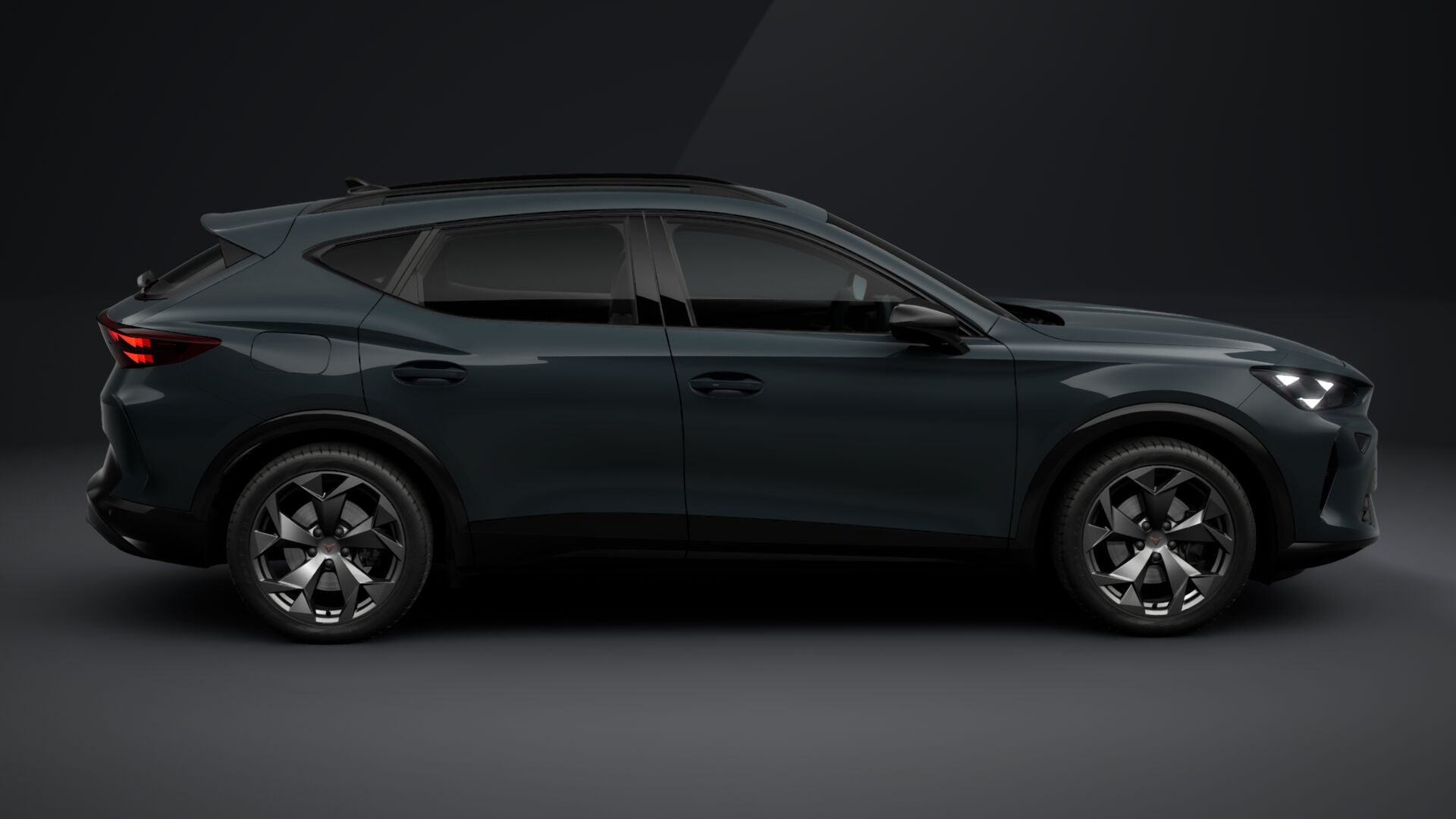 Imaginea unui CUPRA Formentor 1.5 eTSI DSG7 mildh