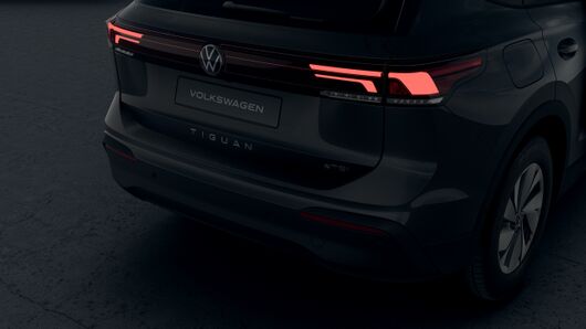 Noul Tiguan Base 1,5 eTSI DSG