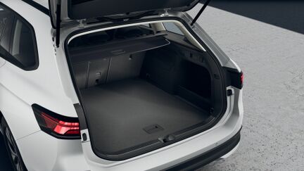 Noul Passat Base 1.5 eTSI