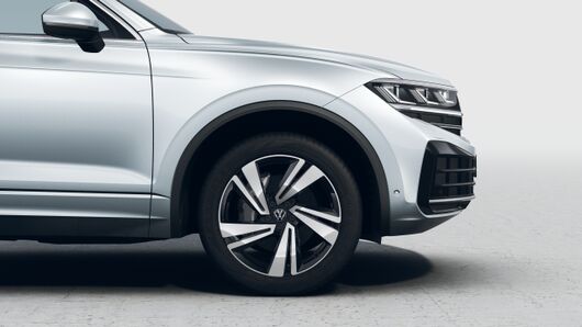 Imaginea unui Touareg Elegance V6 TDI